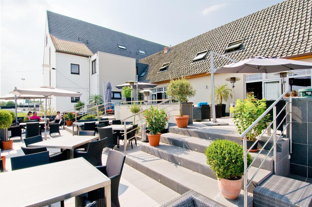 Hotel Malpertuus Riemst Eksteriør bilde
